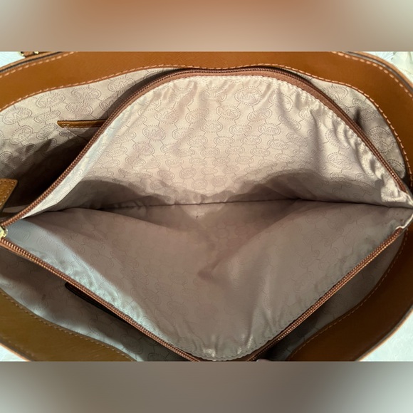 Michael Kors Jet Set Multi-Function Pocket Tote Handbag - LIKE NEW CONDITION!!! - Picture 13 of 15